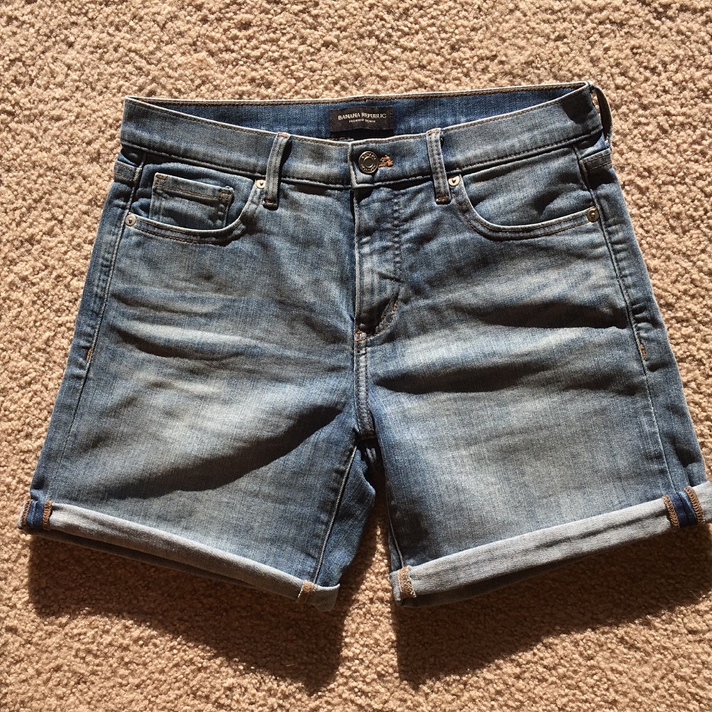 Banana Republic shorts
